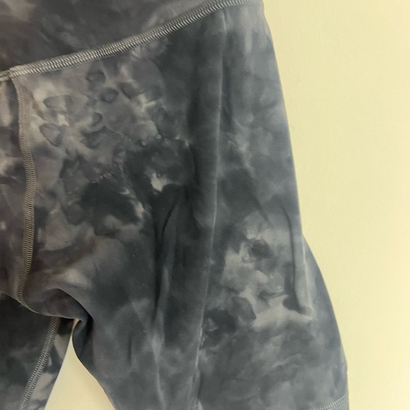 lululemon Align space dye biker Short size 4 - Picture 11 of 16